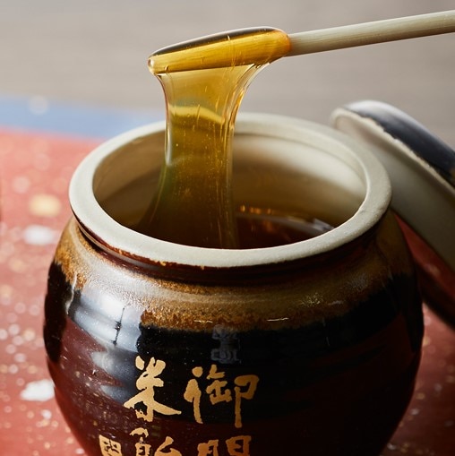奈良/増尾商店〉御門米飴（黒壺）350g