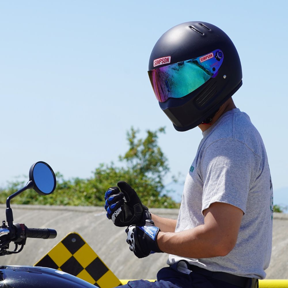 SIMPSON BANDIT Pro ストーンブラック | SIMPSONヘルメット公認