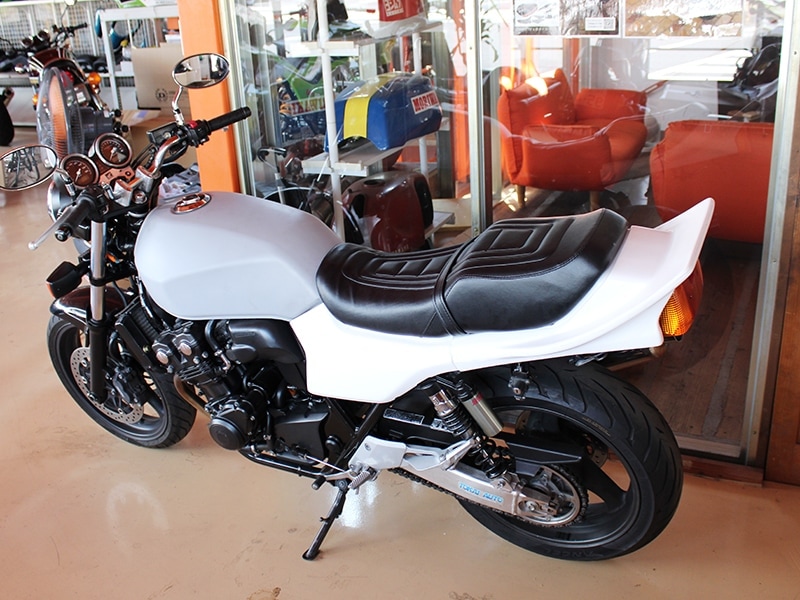 CB400SF （NC42後期）VTEC Revo 無塗装ペイントベースTYPE-X外装Wあん