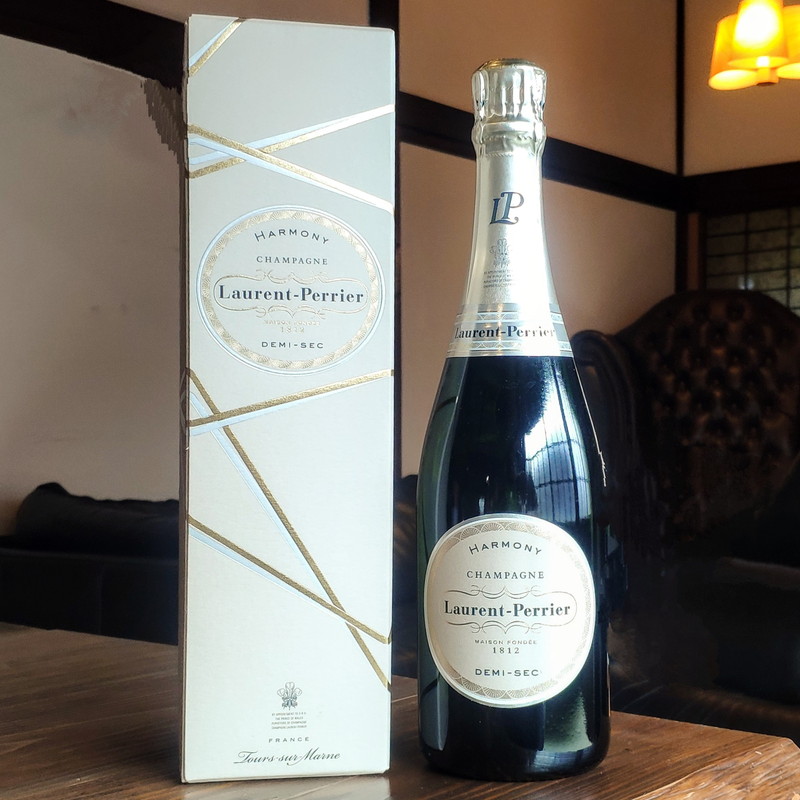 シャンパン】ローラン・ペリエ ドゥミセック ハーモニー 750ml/福岡の