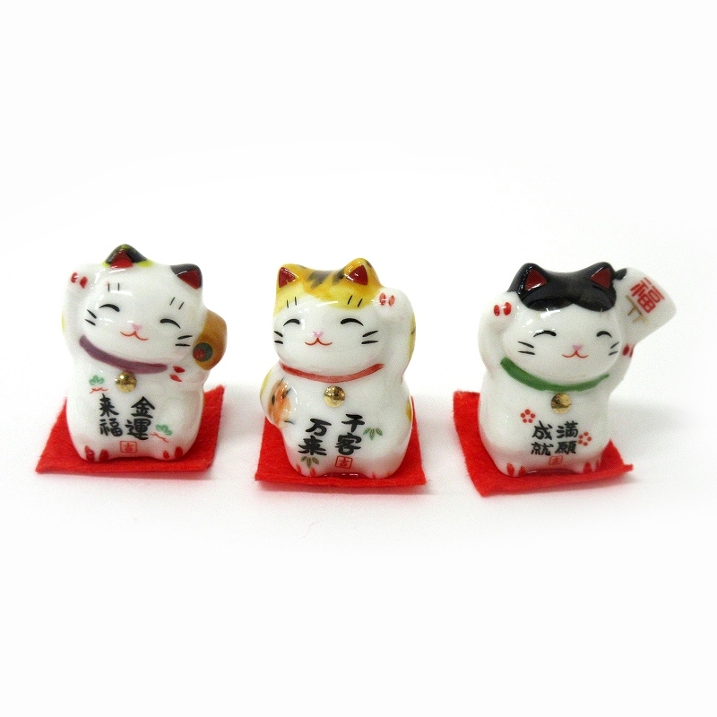陶器招き猫 3個セット No.303-203 | 世界の価値ある商品をお客様のお