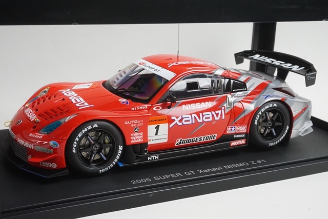 1/18 オートアート 80576 日産 フェアレディ Z ザナヴィ ニスモ