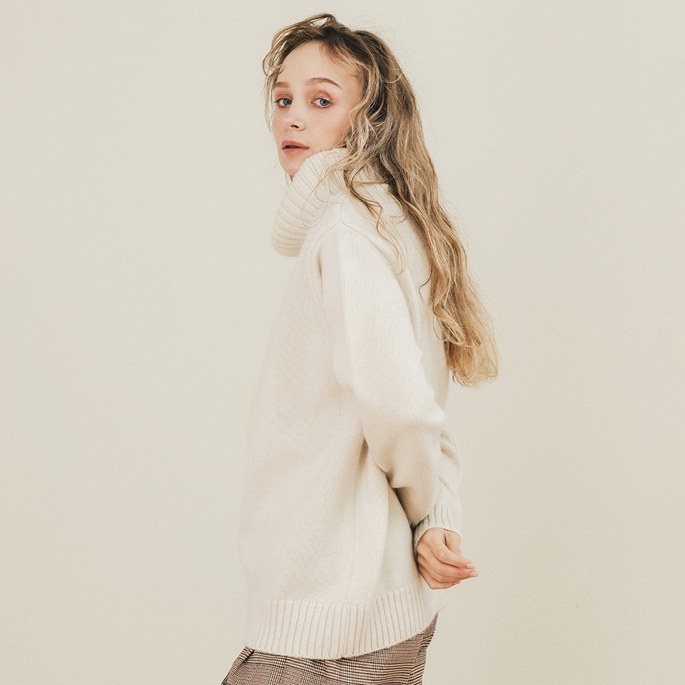 カシミヤ100％ ビッグタートルネック | Item,Knit | FUKAKINET