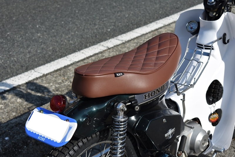 スーパーカブ用 カブラタイプシート & テールカウルセット アウト