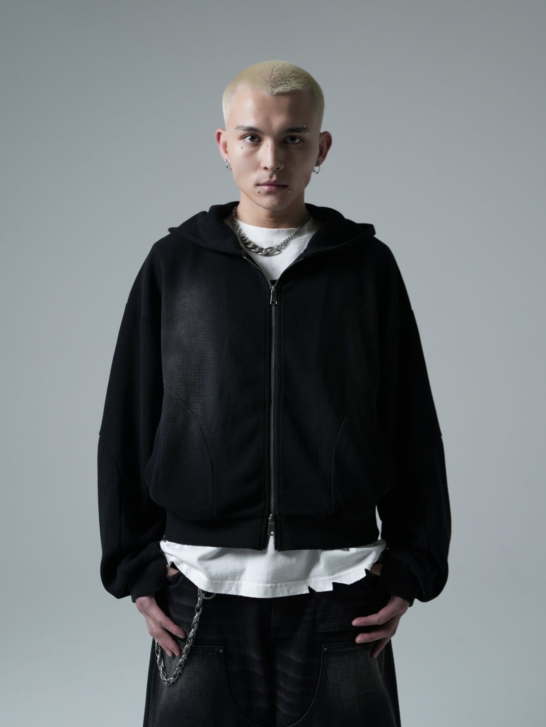 CHIKASHITSU PLUS HIGH】Rust waffle zip up hoodie | OUR BRAND