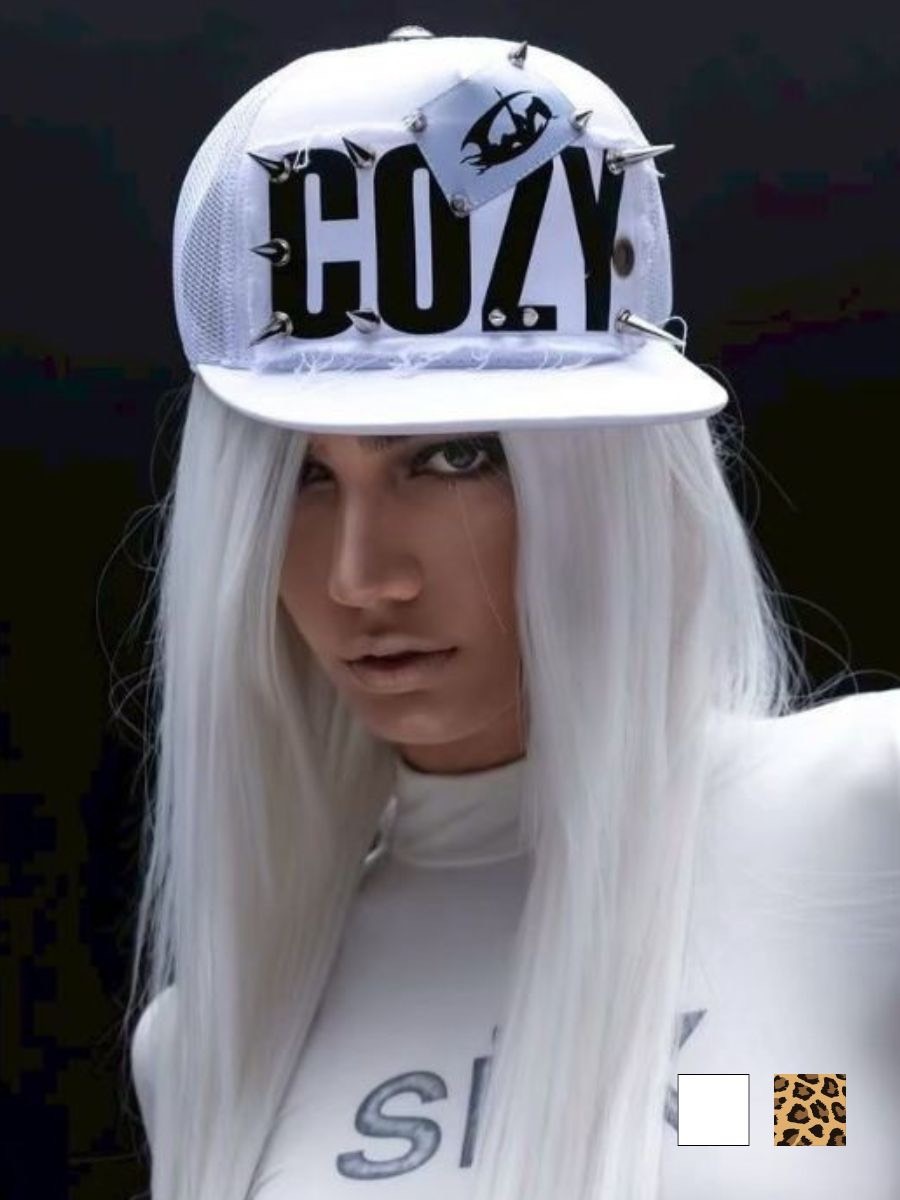 Cozy world Wide】COZY SPIKED LOGO CAP / 【コージーワールドワイド