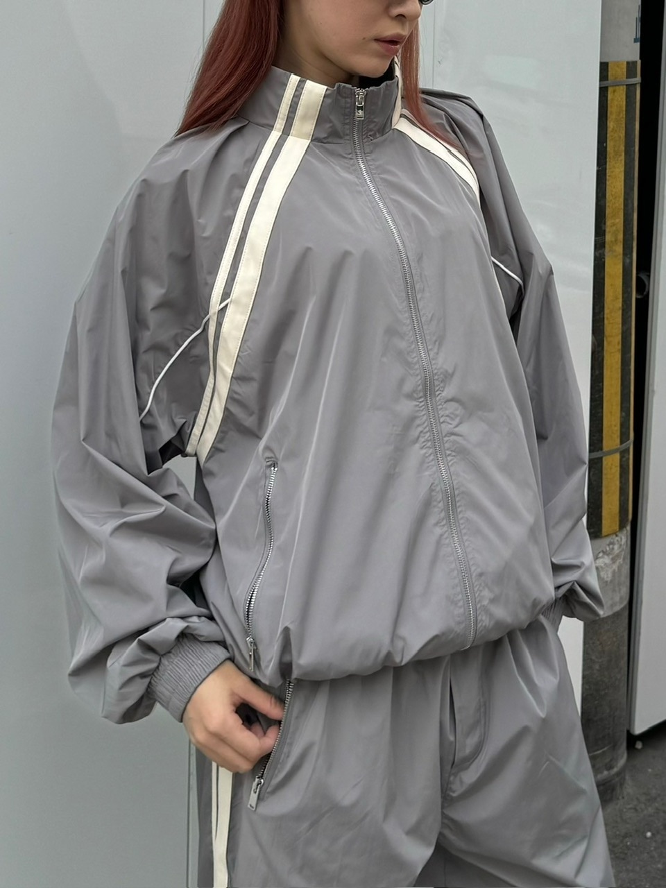 受注制【Chikashitsu +】set up line track jacket (2color