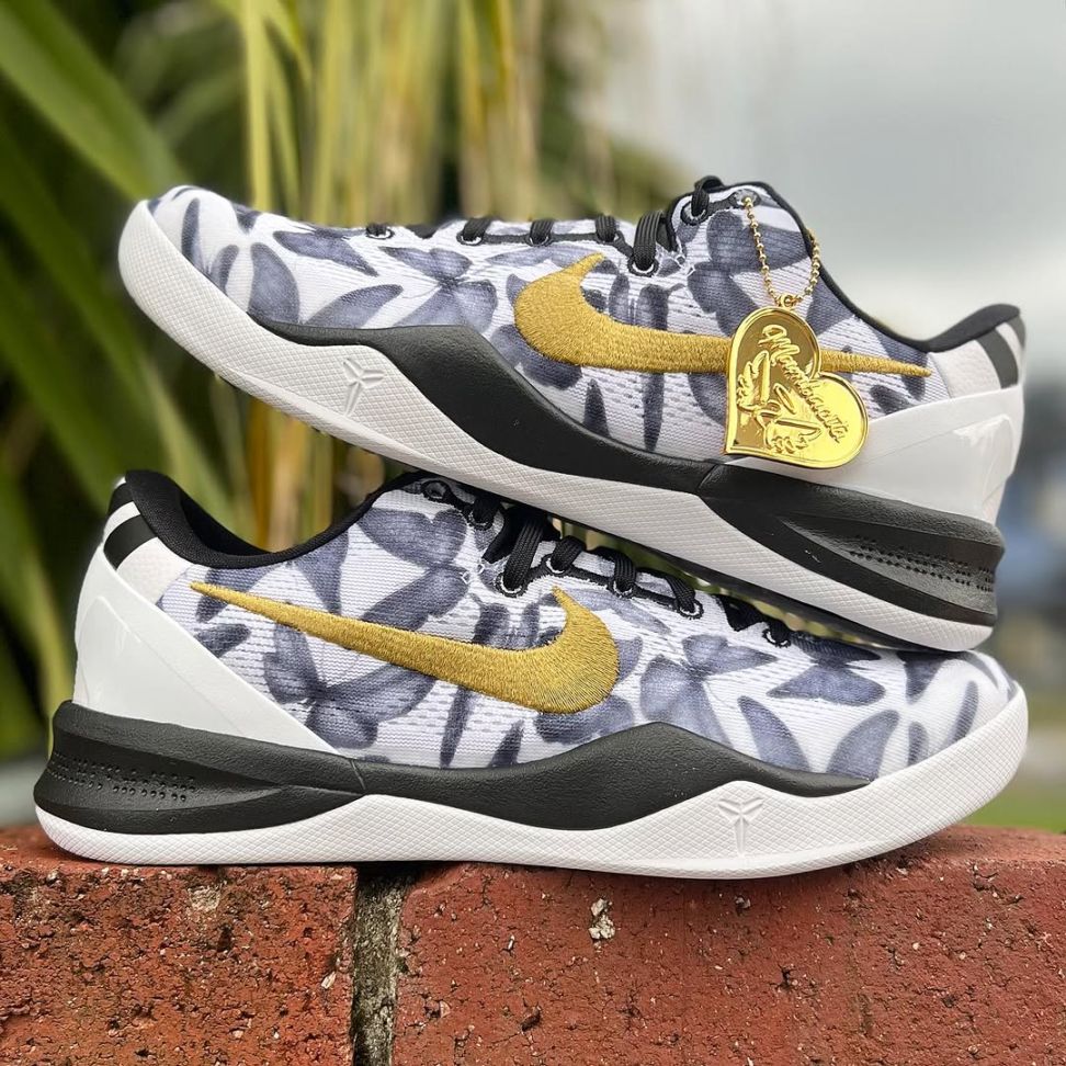 NIKE KOBE 8 PROTRO 'WOLF GREY' ナイキ コービー 8 プロトロ 【MEN'S