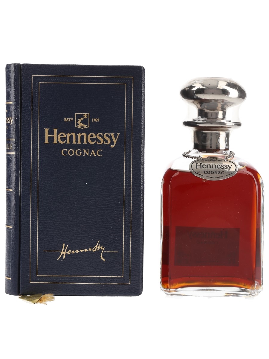 Hennessy Silver Top Library Decanter - Lot 74200 - Buy/Sell Cognac