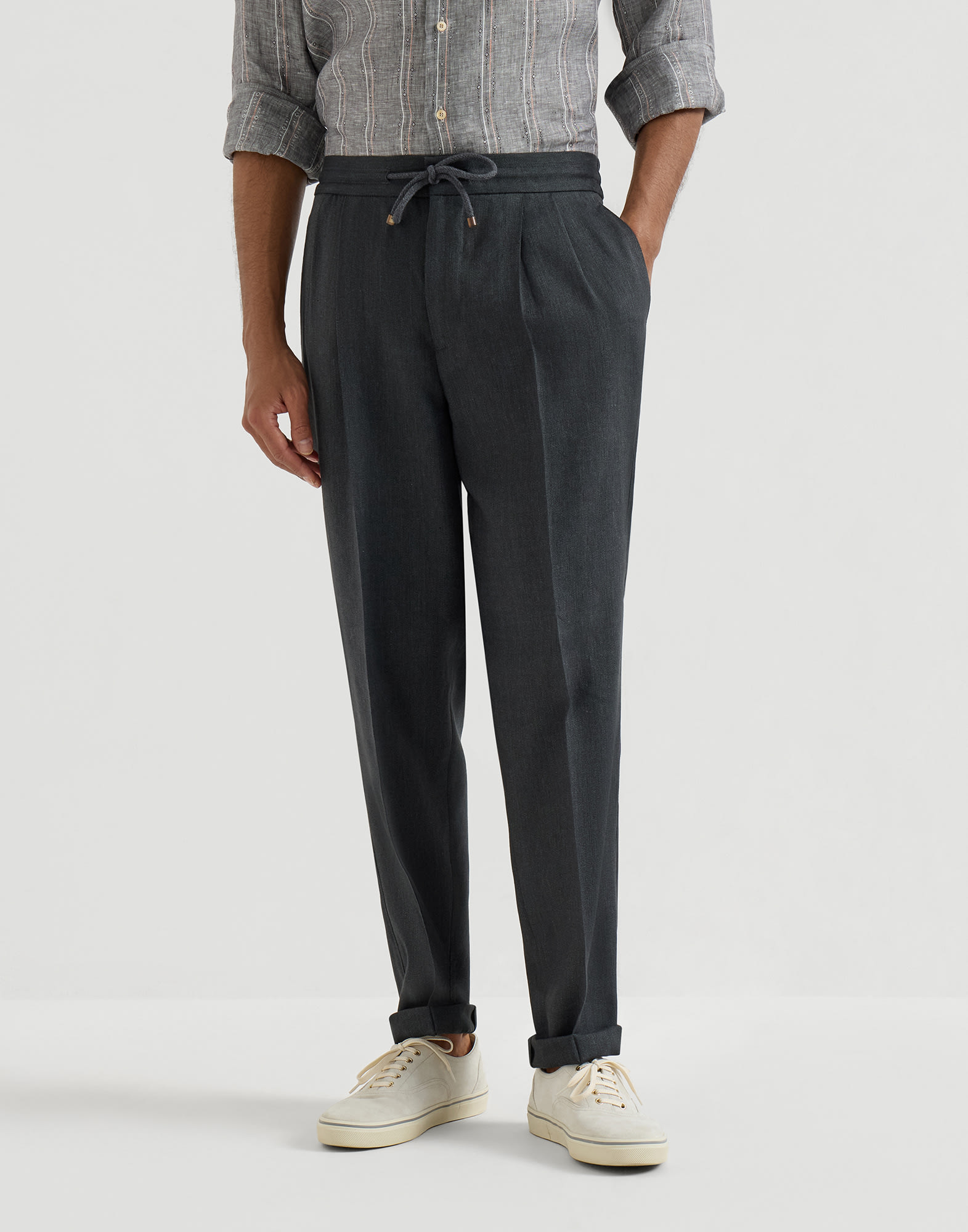 Trousers with drawstring and double pleats for Man in Anthracite