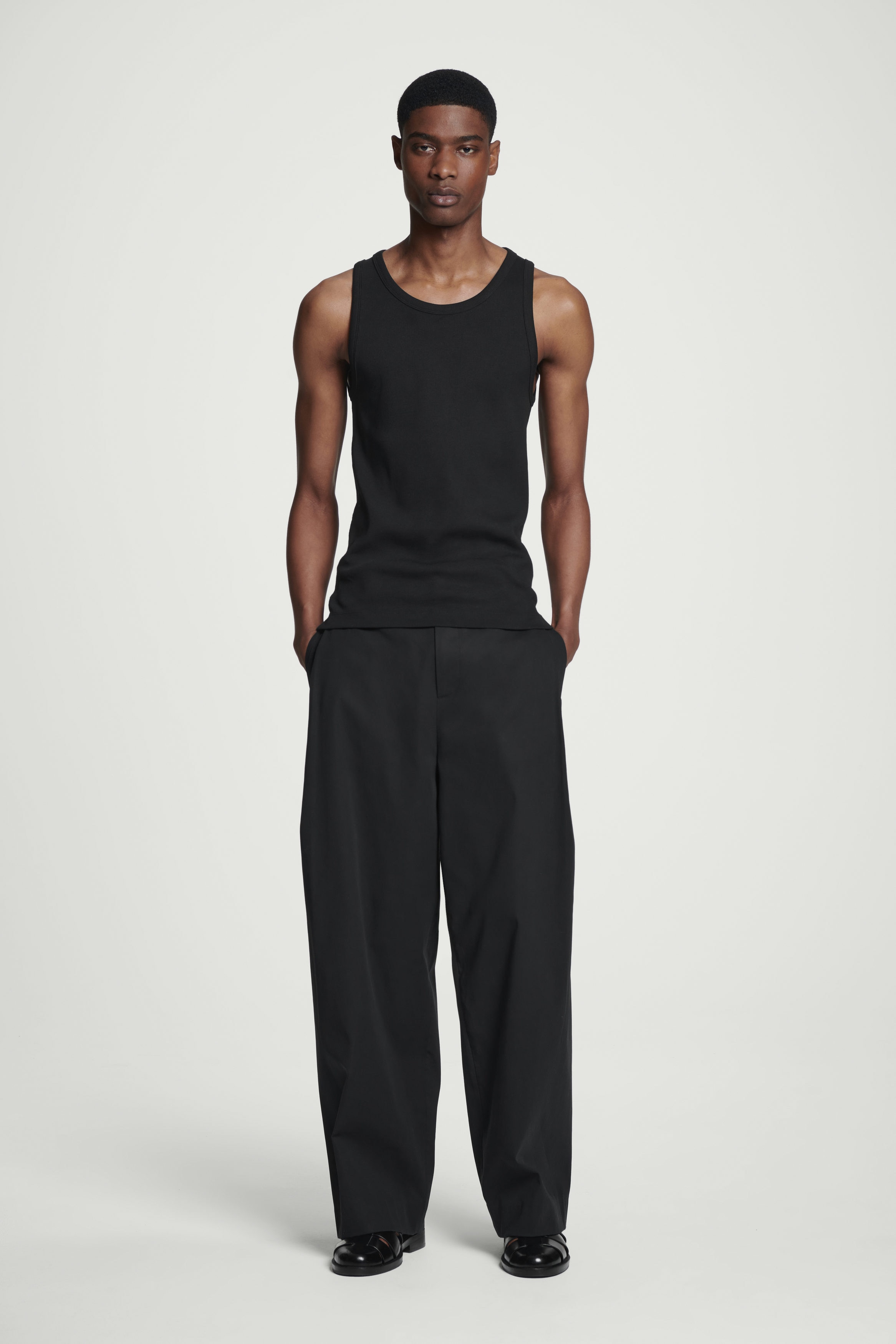 PLEATED COTTON WIDE-LEG PANTS - BLACK | COS