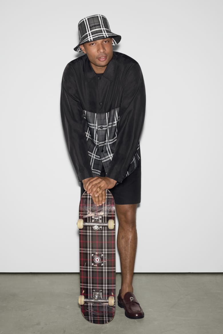 BURBERRY X POP TRADING COMPANY | END. (AR)