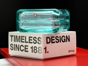 Iittala Vitriini box 108 x 108 mm, water green | Pre-used design