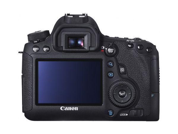 35mmフルサイズセンサー搭載で世界最軽量デジタル一眼！ 無線LANとGPS