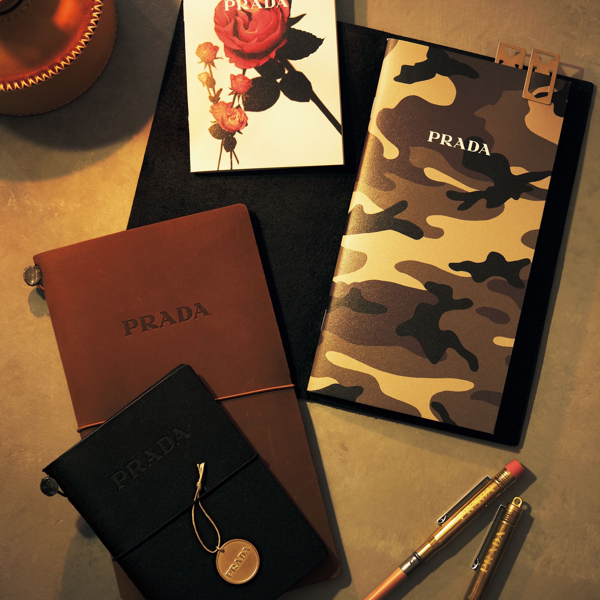 prada-stationery01.jpg