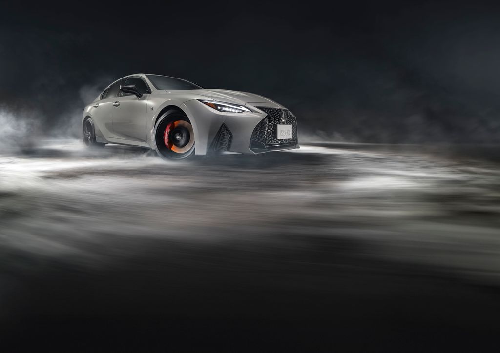 ギャラリー：特別仕様車レクサスIS500“Climax Edition” | GQ JAPAN