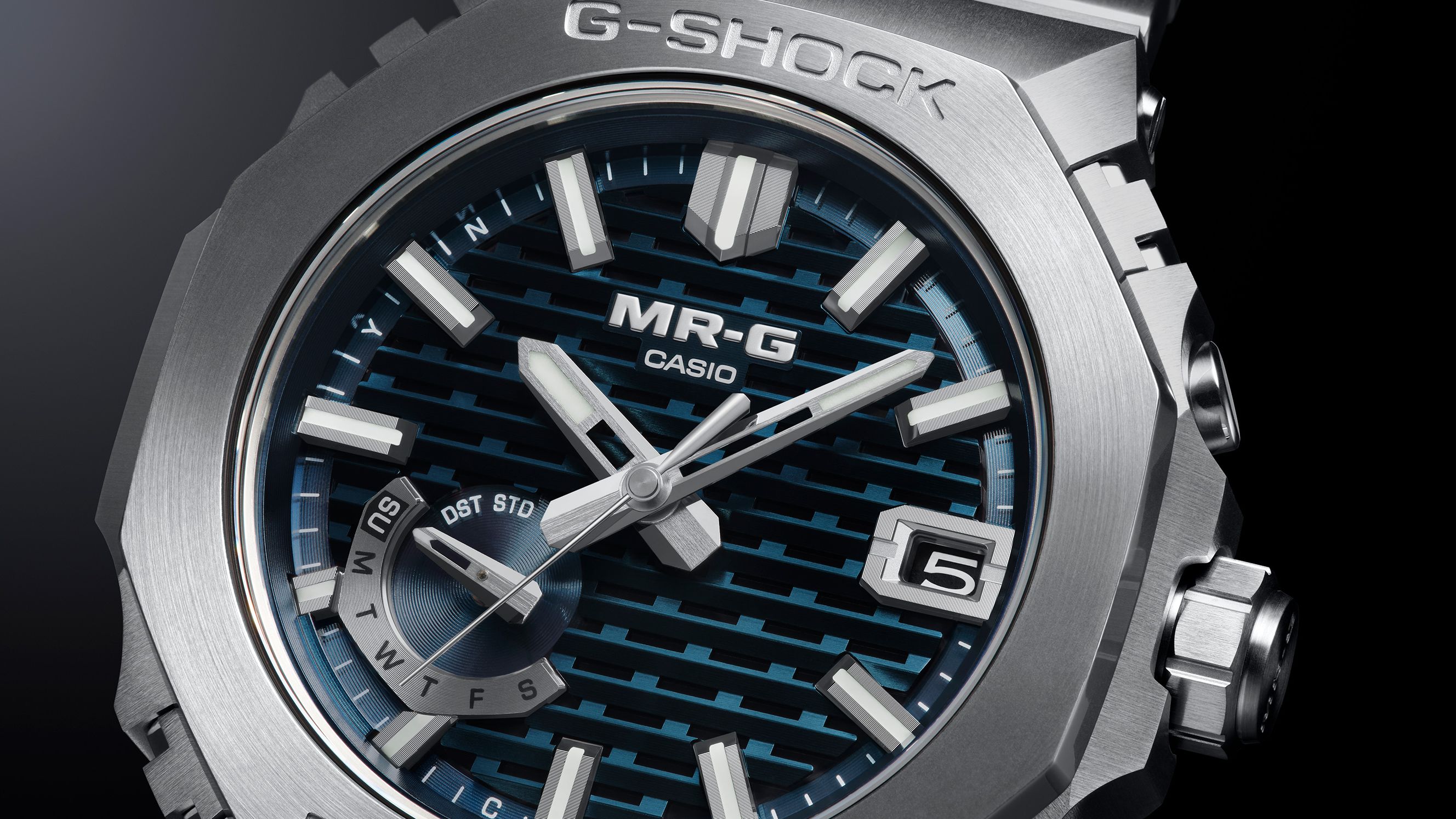 20260108-gshock-mrg-mrg-b2100d