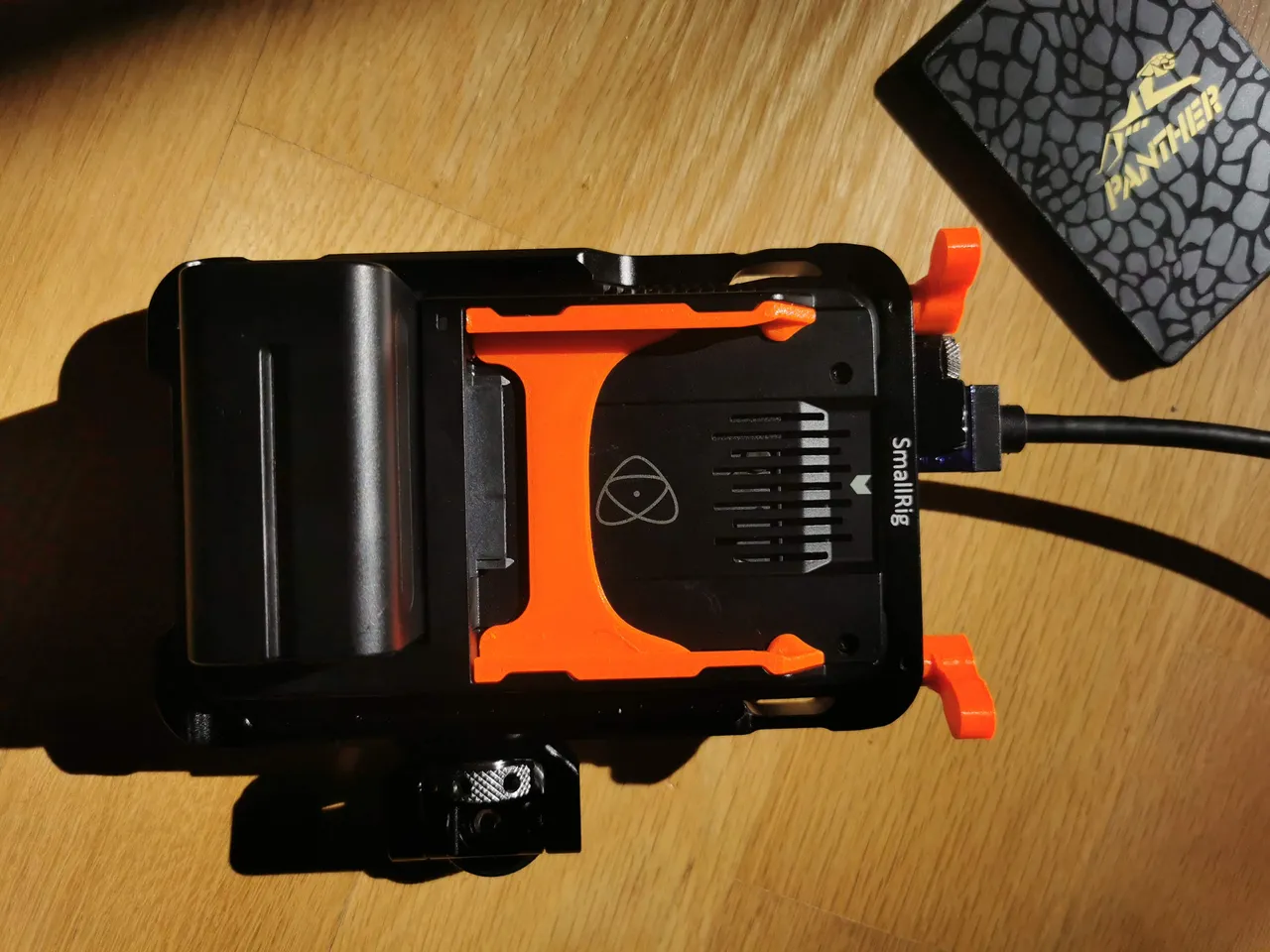 Tool less SSD adapter caddy for Atomos Ninja V (w extra clips for