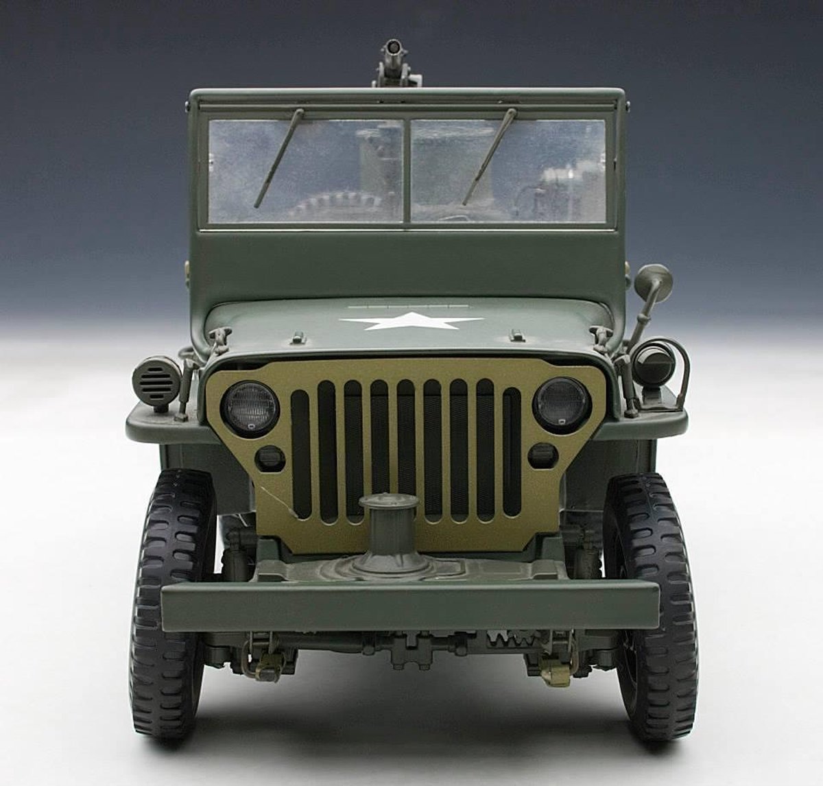 Jeep Willys (army green) - 1943 met trailer en accesoires