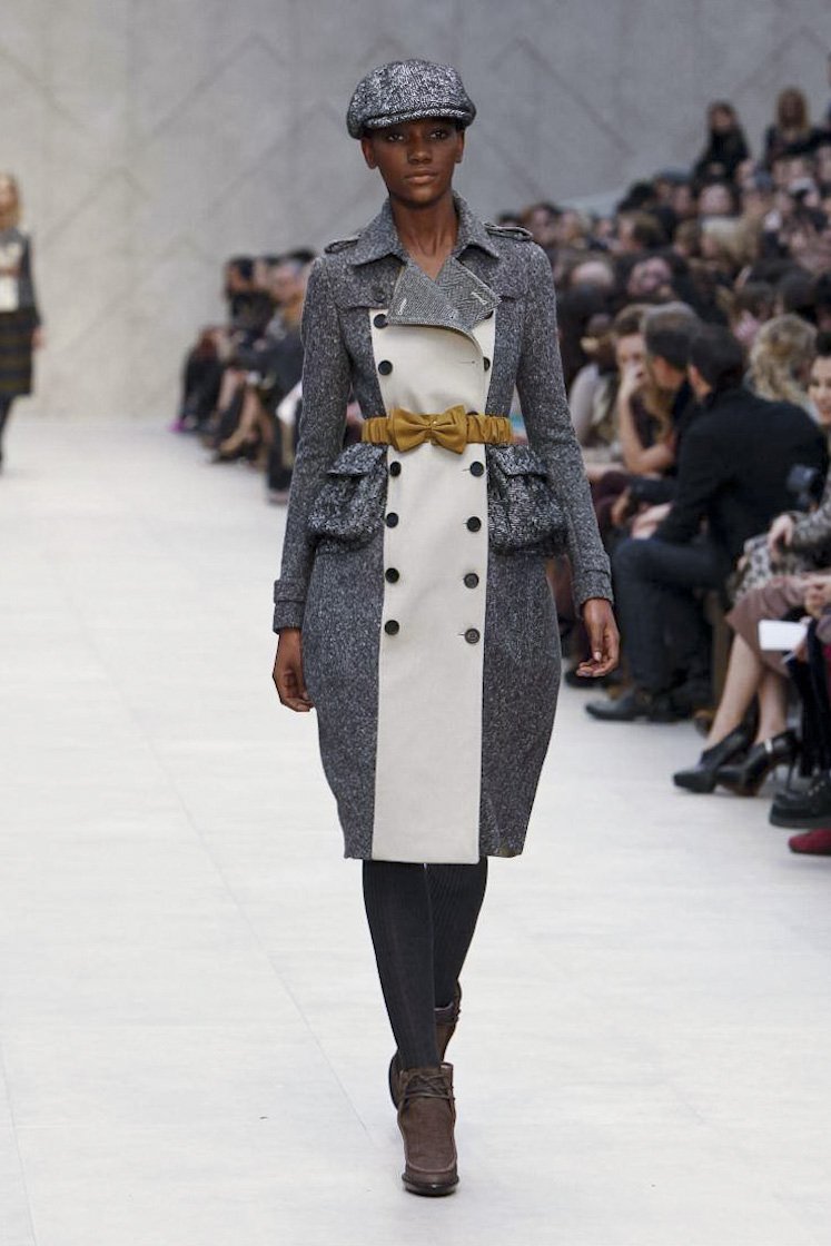 □新品12万【BURBERRY PRORSUM】美しい足元を演出する極上エレガント