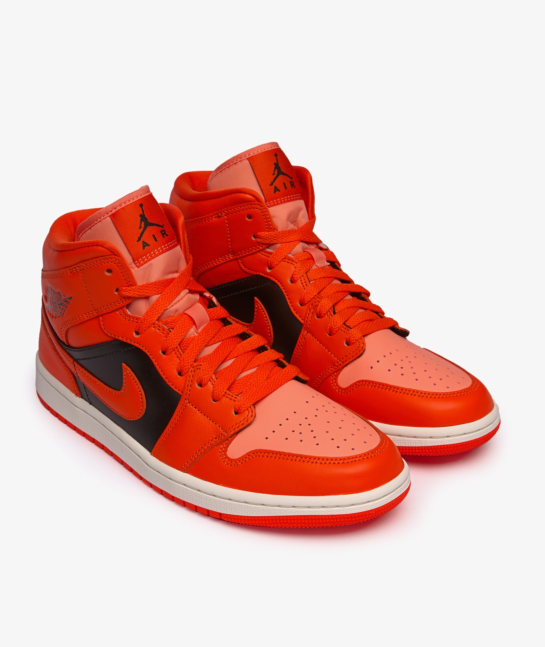 Jordan Women's Air Jordan 1 Mid SE 