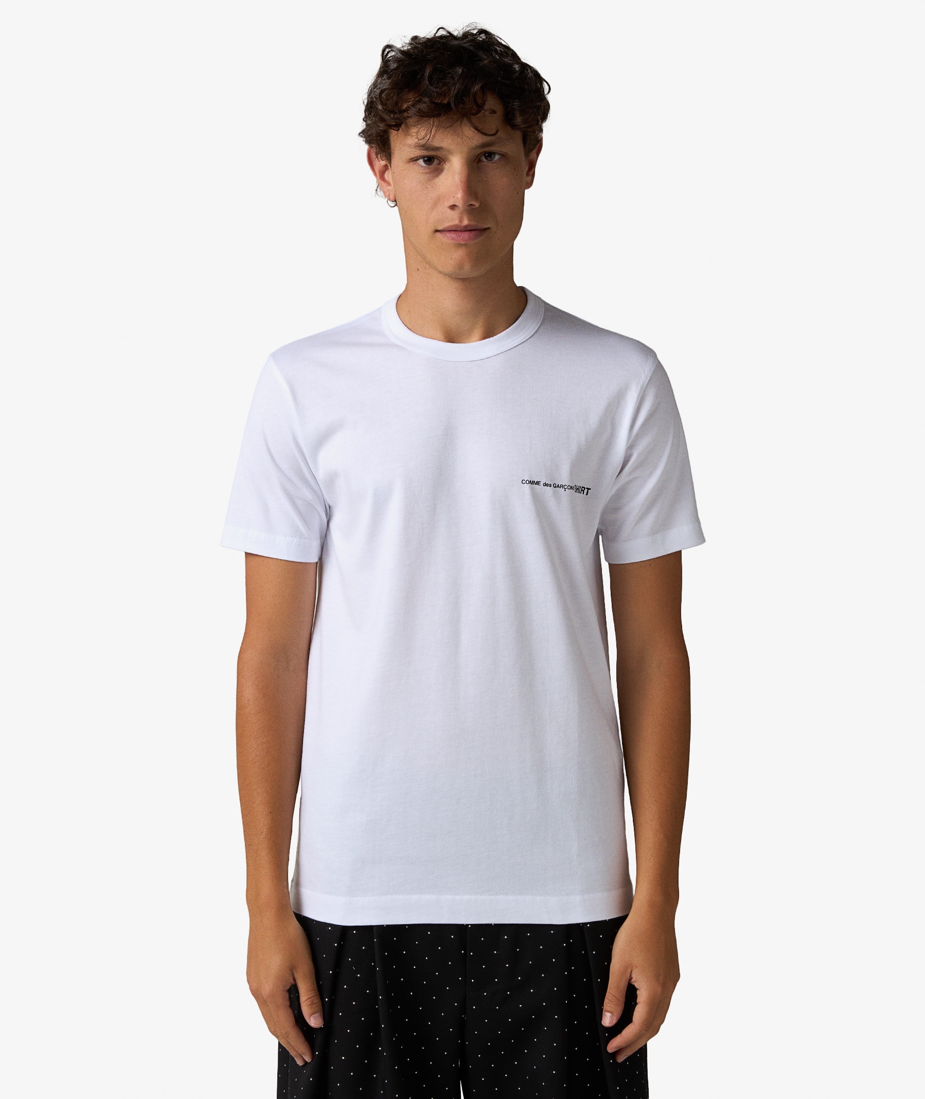 FO-T026-S25-3_sivasdescalzo-