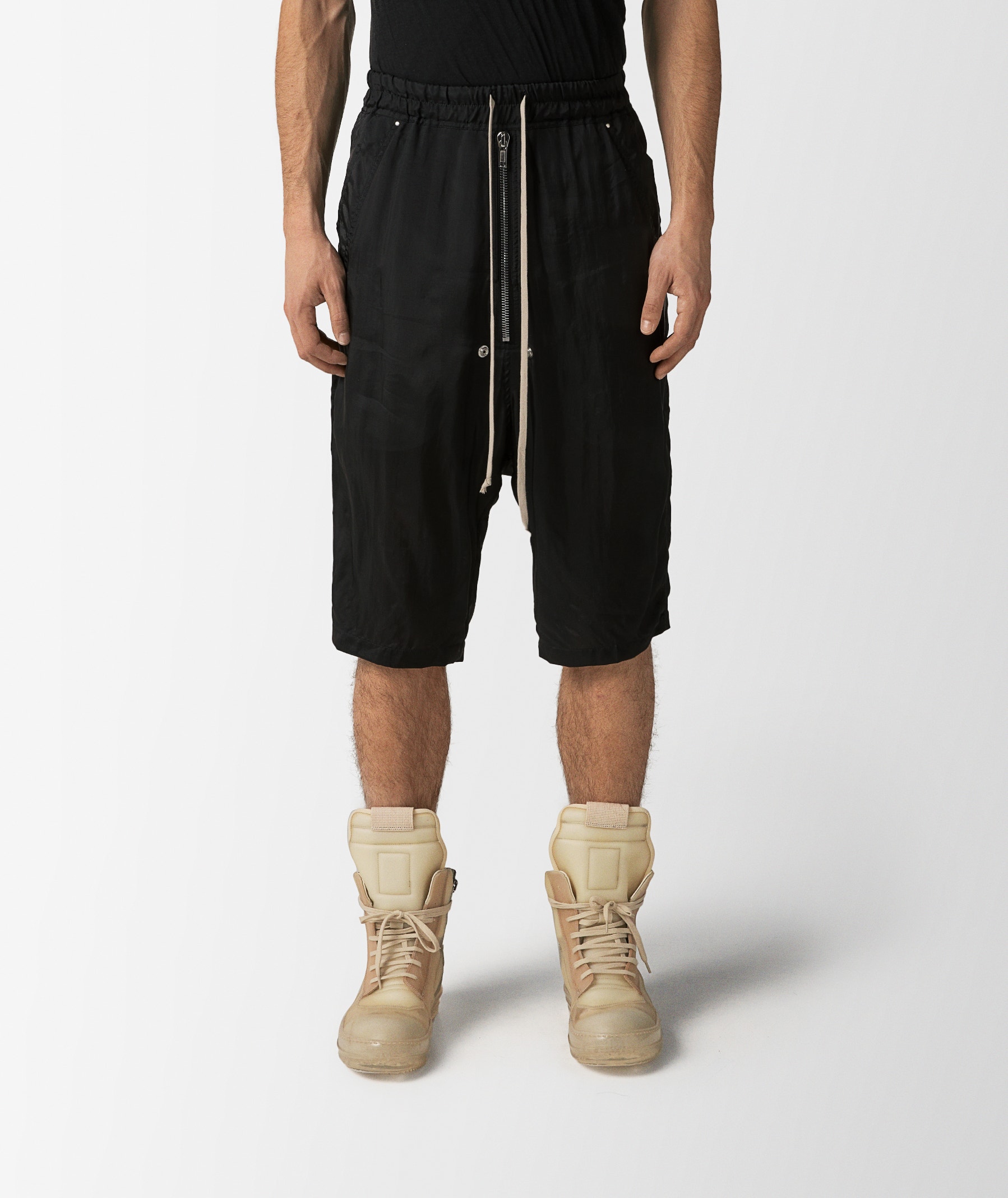 Black Rick Owens Bela Pods Shorts | SVD