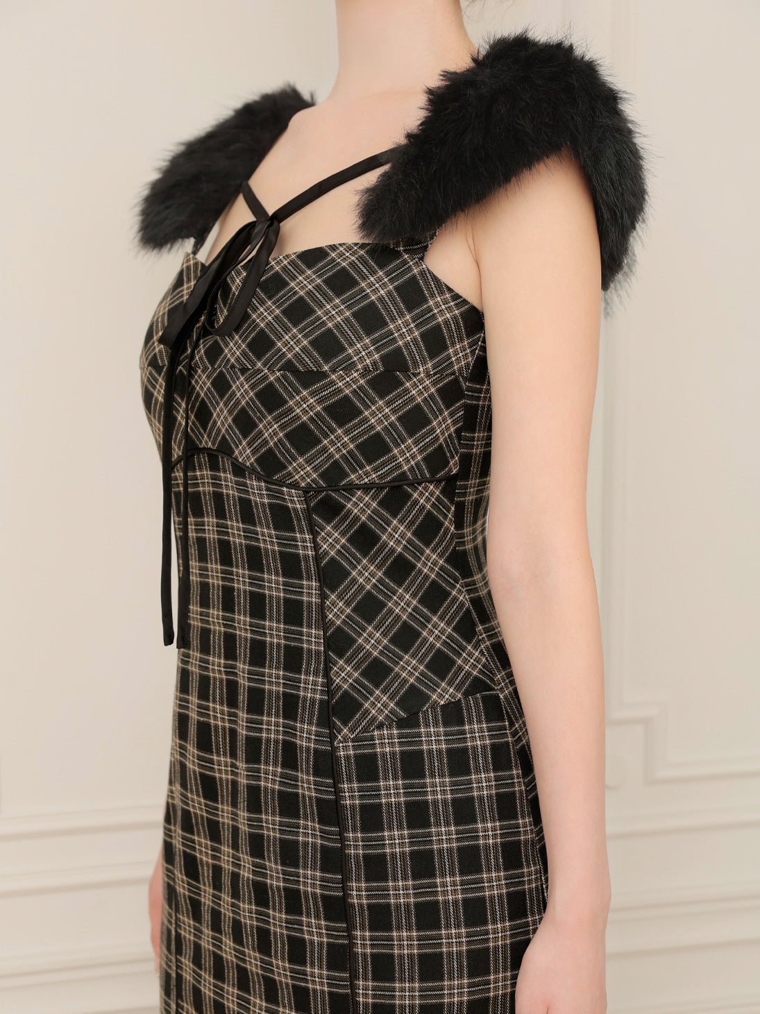 Fur sleeve mermaid onepiece(eme10718) – M me eme