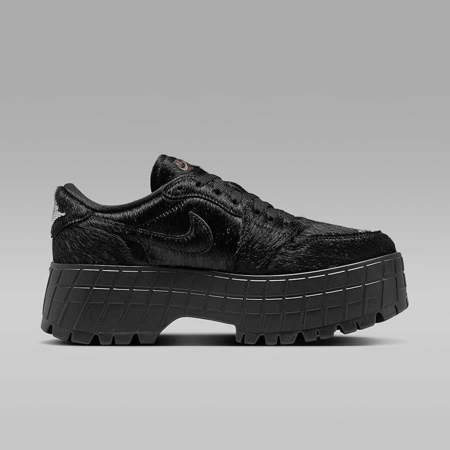 Amazon.com | Air Jordan 1 Brooklyn Low Women's Shoes (IB7210-006