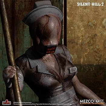 Amazon.com: Mezco Toyz Silent Hill 2 5 Points Deluxe Figure Boxed