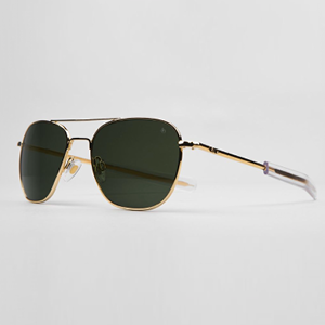 Amazon.com: AO Original Pilot Sunglasses - Gold - Calobar Green