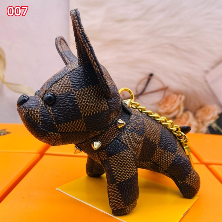 ルイヴィトン チャーム 犬 本革 キーホルダー lv バッグチャーム