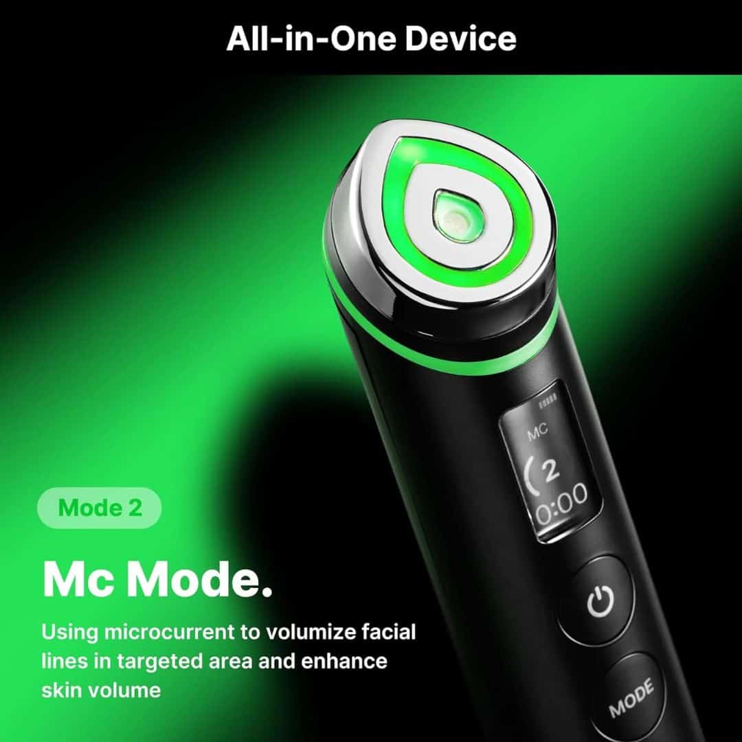 とうあ愛用 medicube スキンケアデバイス ブースタープロ ブラック