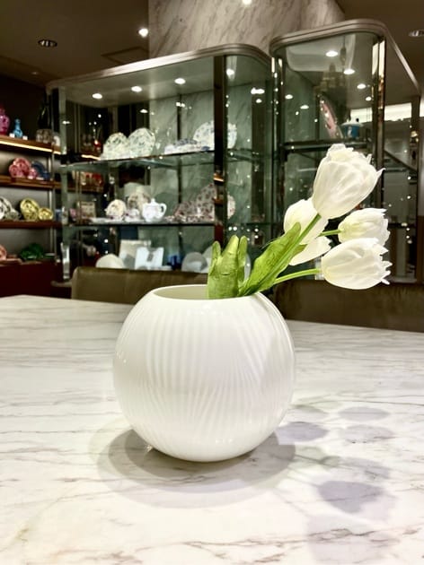 ホワイトフォリア ベース13cm | WEDGWOOD/ウェッジウッド | 三越