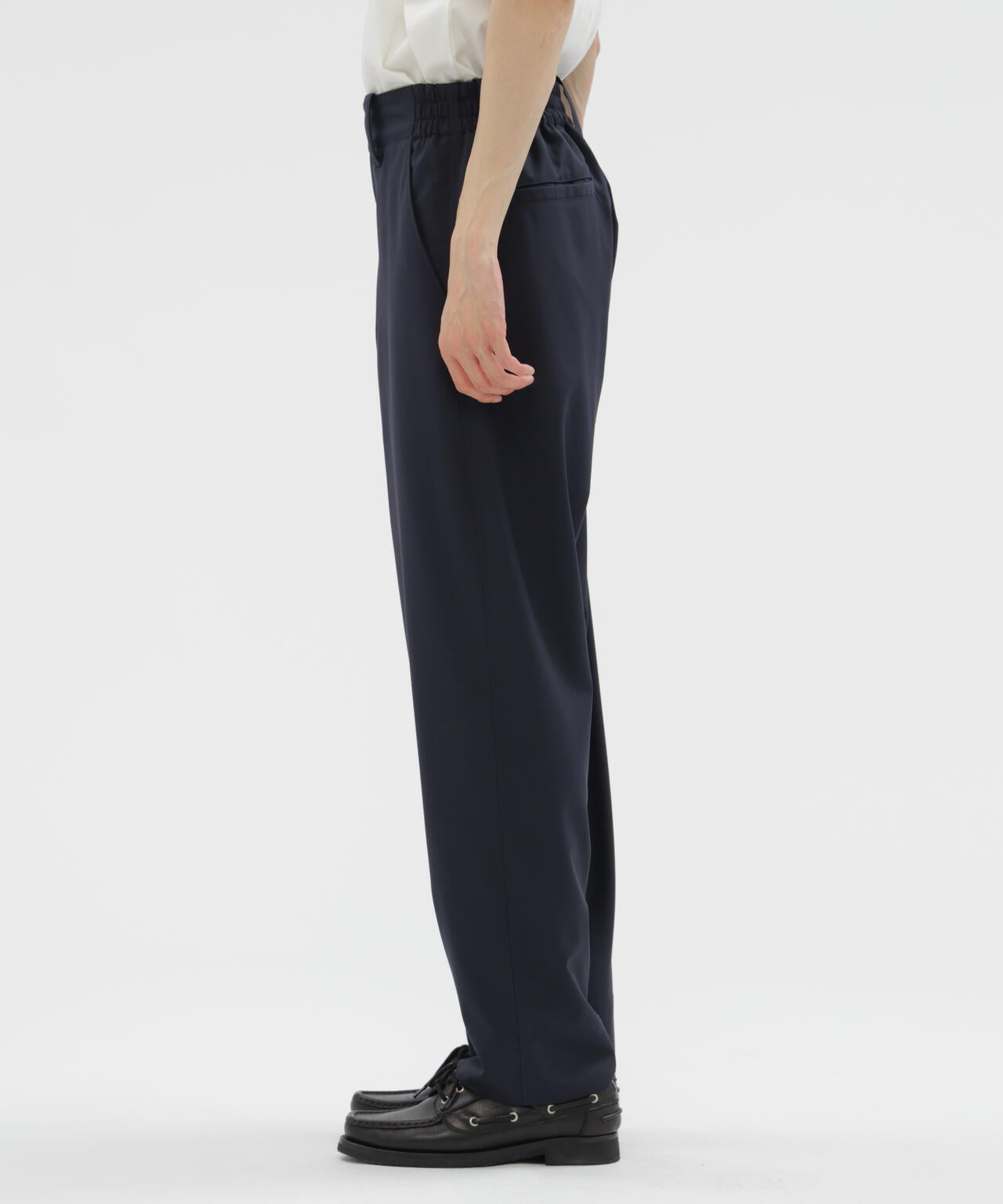 FINE WOOL POPLIN TROUSERS | MARGARET HOWELL（マーガレット