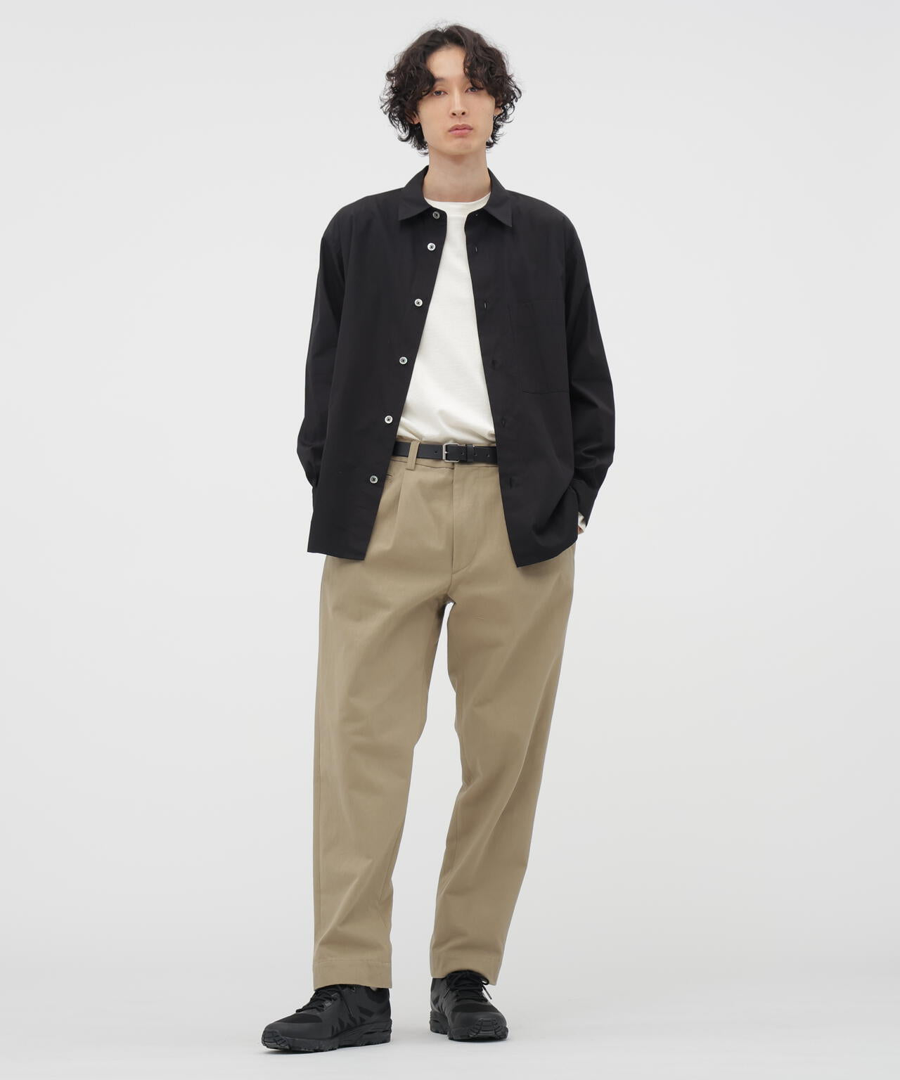 FINE COMPACT COTTON POPLIN SHIRT | MARGARET HOWELL（マーガレット