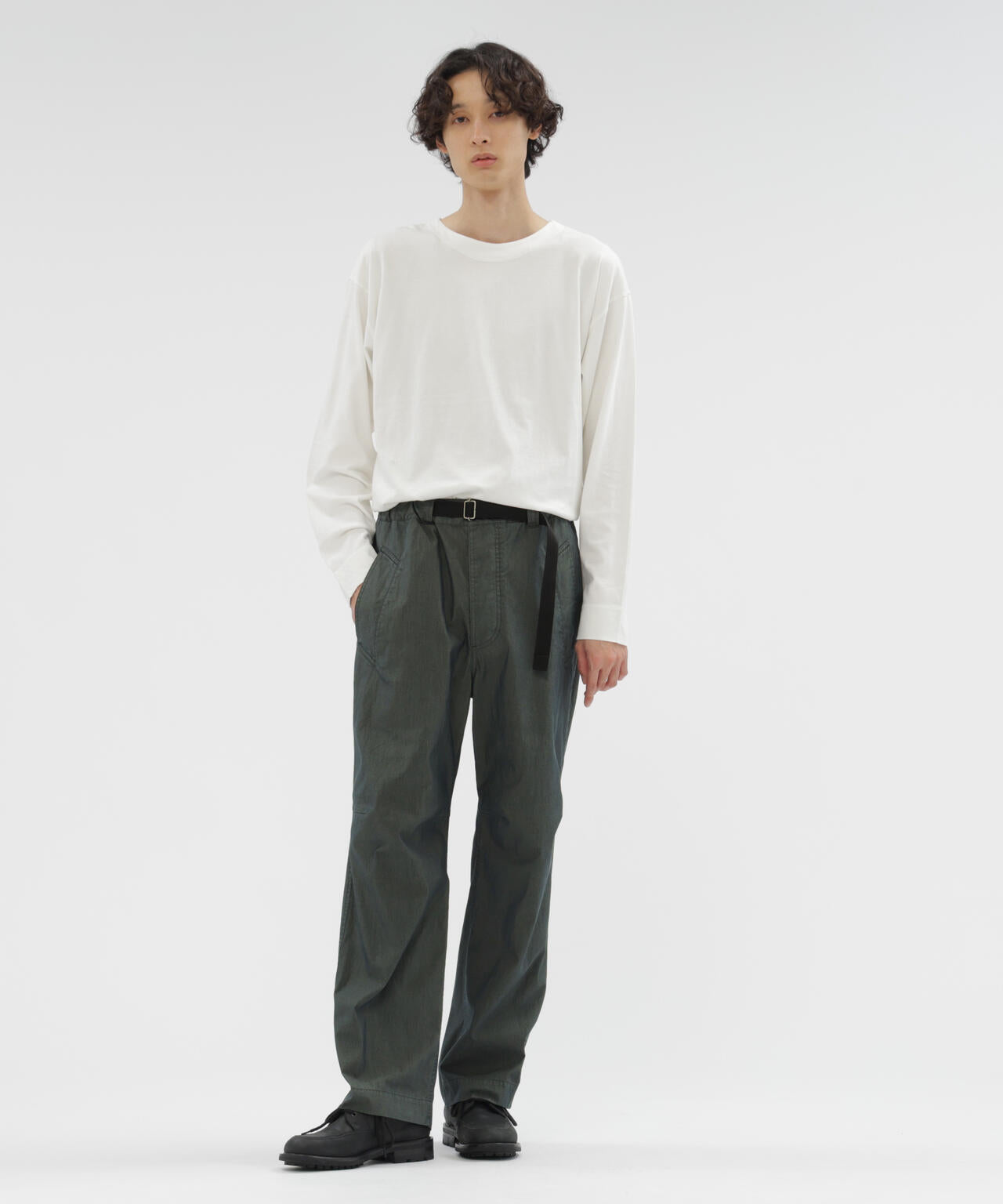 DENSE COTTON NYLON TROUSERS | MARGARET HOWELL（マーガレット