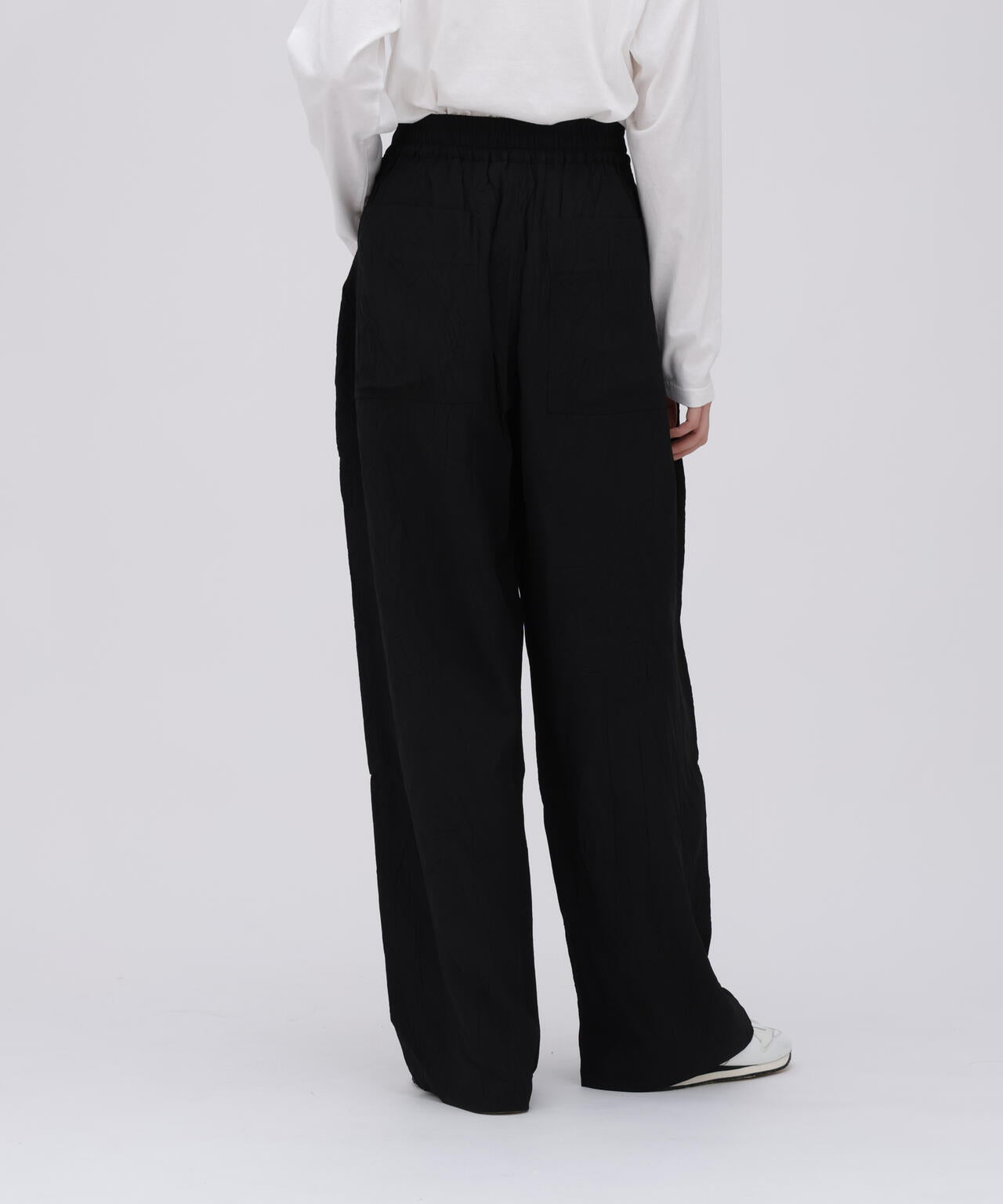 STUDIO NICHOLSON / CRUSHED VISCOSE ELASTICATED WAIST PANT | THE