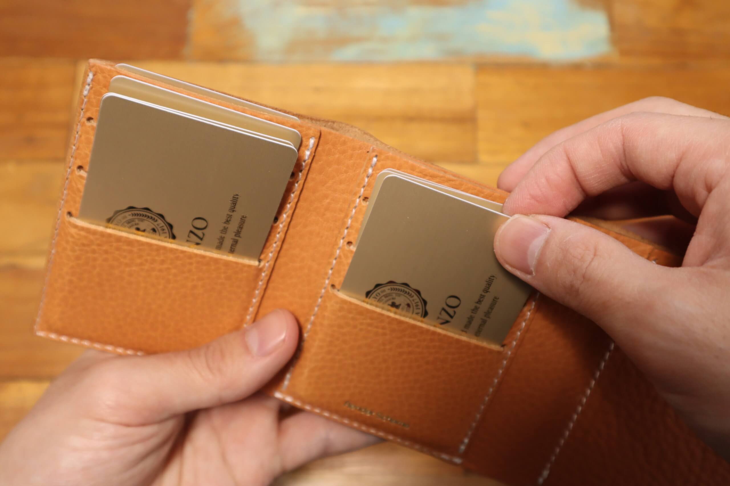 レビュー】エンダースキーマの三つ折り財布『trifold wallet