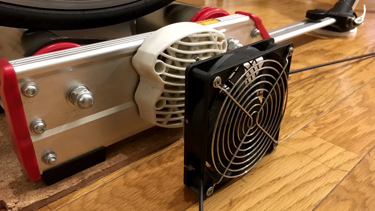 ミノウラ FG540 ハイブリッドローラーを1年半愛用した - クソパンダの