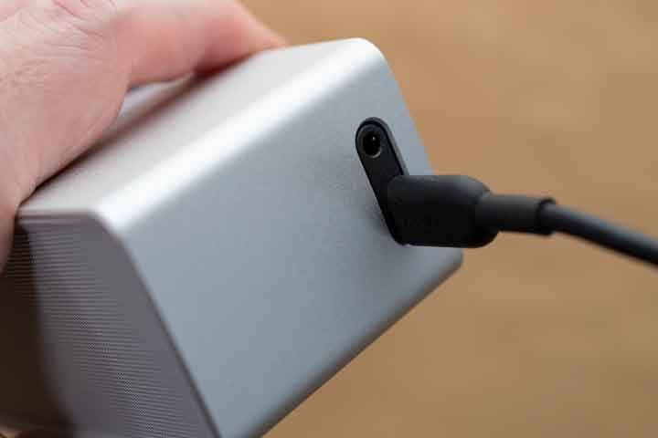 Bose SoundLink Mini Ⅱ SE用にボーズ純正USBクレードルを購入。便利に