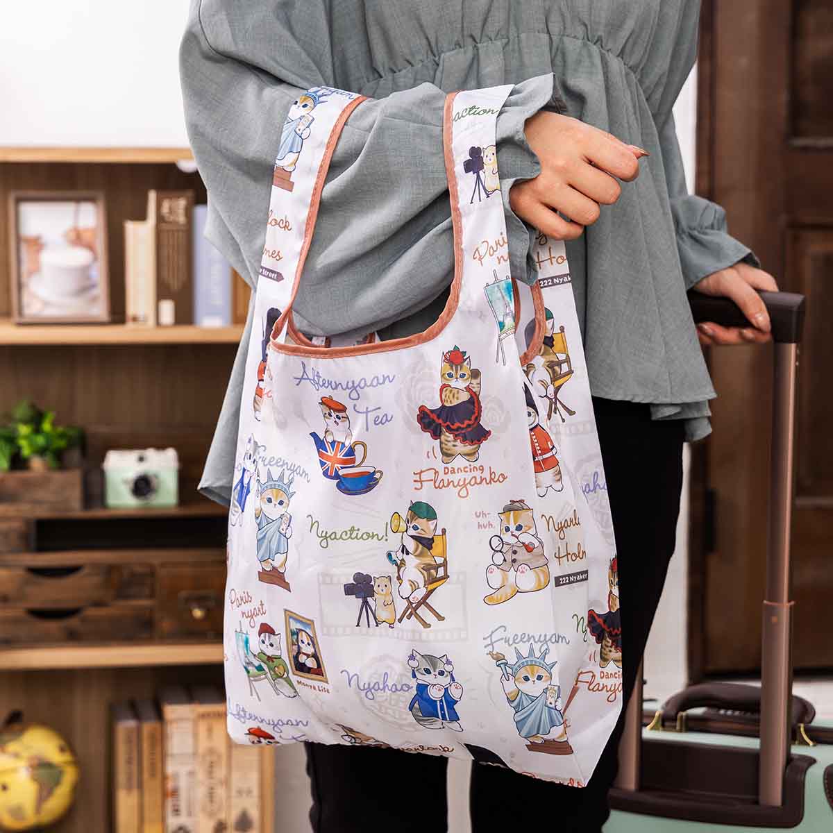 mofusand もふもふジャーニー ポケッタブルエコバッグ(おデブなピザ