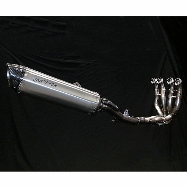 アクラポヴィッチ(AKRAPOVIC) スリップオン・マフラー e1仕様 チタン