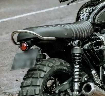 トライアンフ Scrambler(スクランブラー) |ボディパーツ|モトパーツ