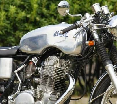 SR400/500 キャブ アルミ フューエルタンク The Bean オメガレーサー