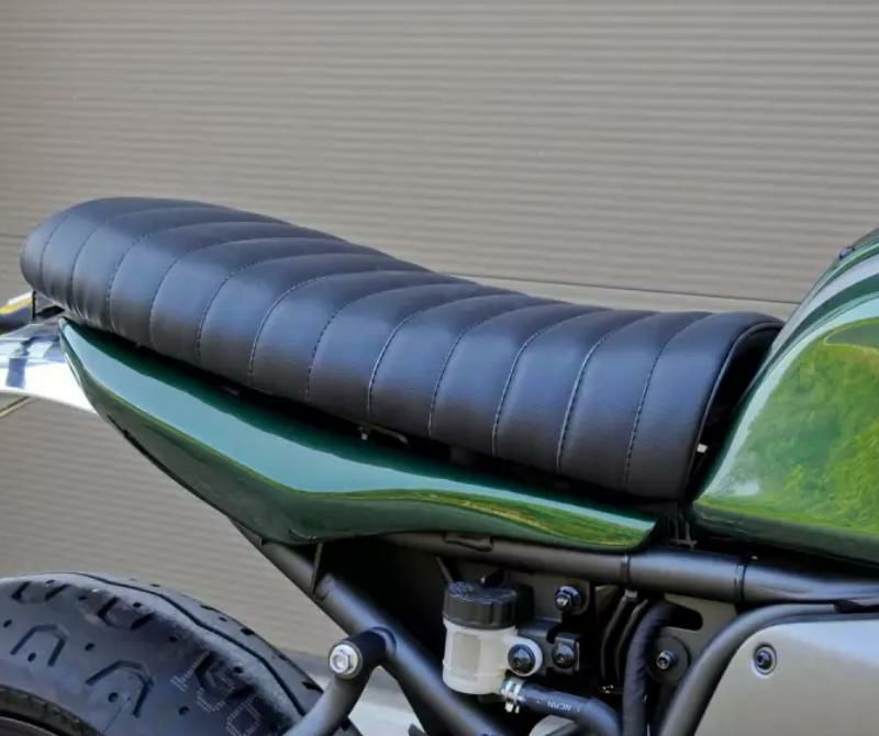 ヤマハ XSR700 シート | モトパーツ(MOTO PARTS)