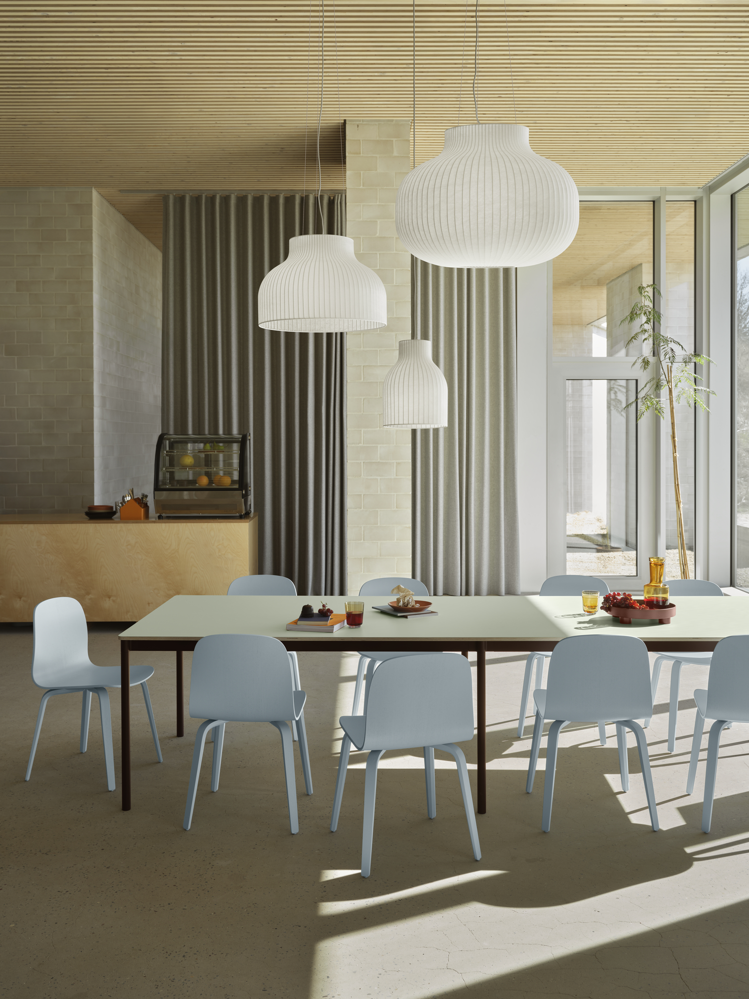 Base Table | A straight-forward table that suits any space