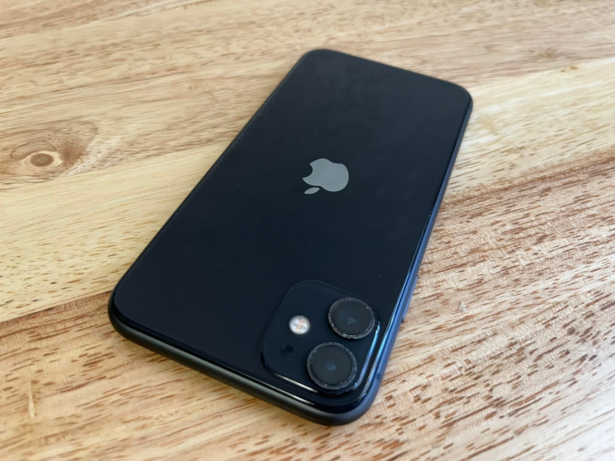 Apple iPhone 11 Black 64GB (AT&T) A2111