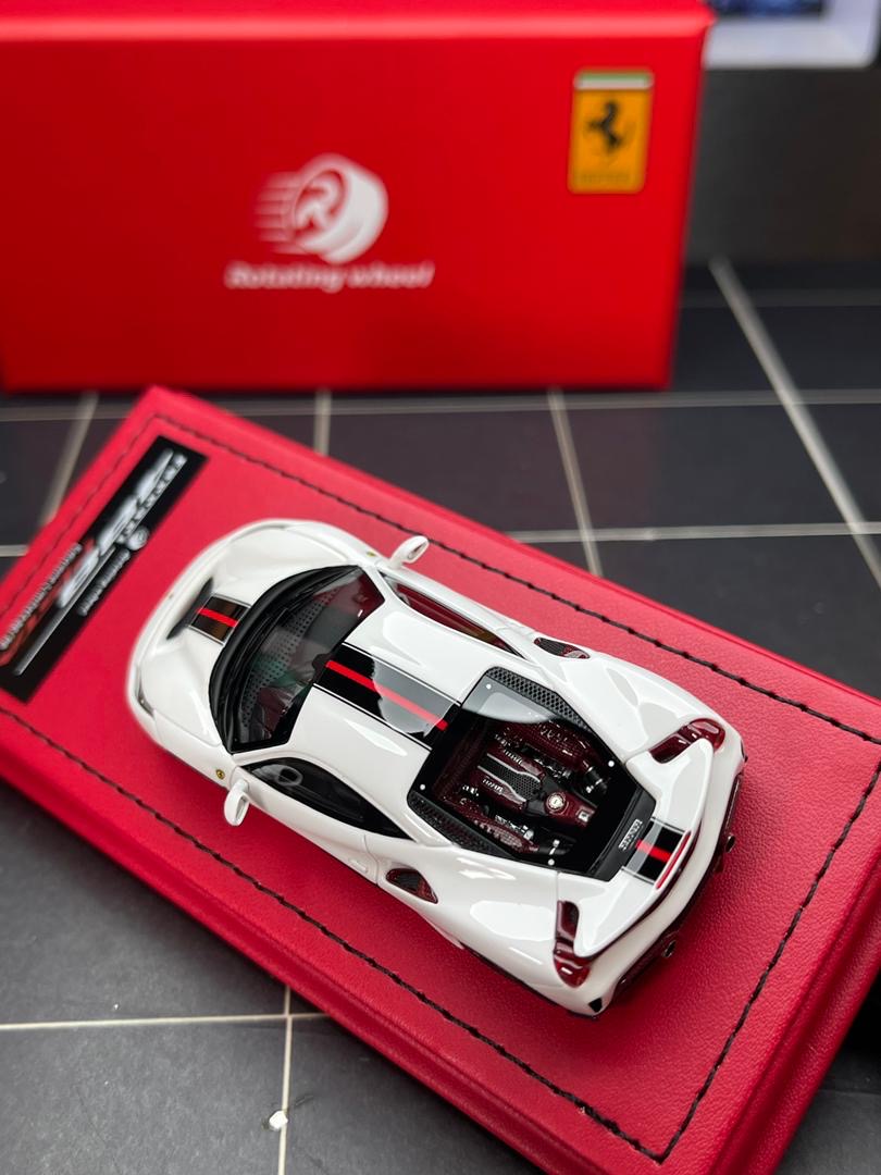 Rotating Wheel 1:64 Ferrari 488 Pista - Resin – Myguycollectibles