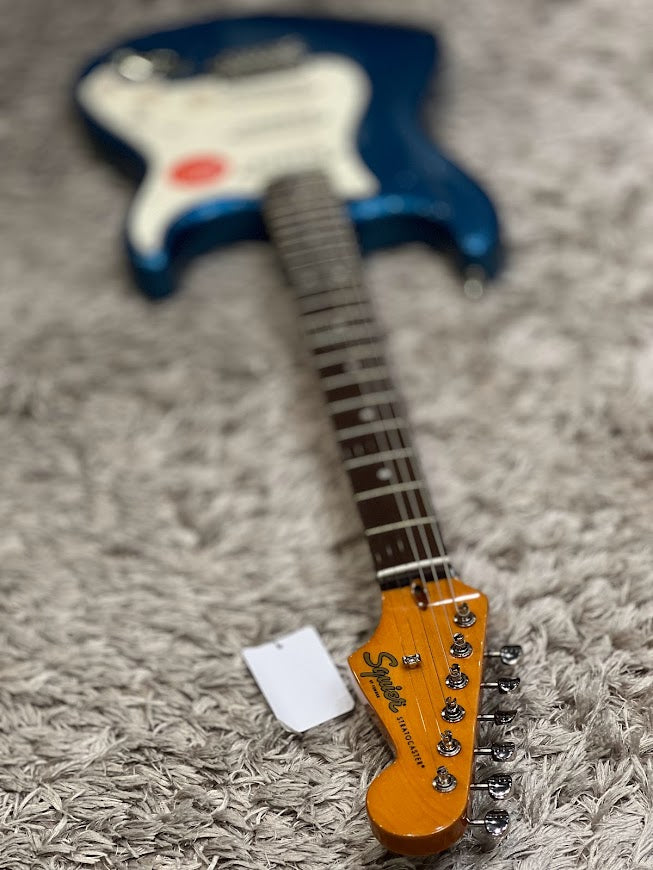 Squier Classic Vibe 60s Stratocaster with Laurel FB in Lake Placid